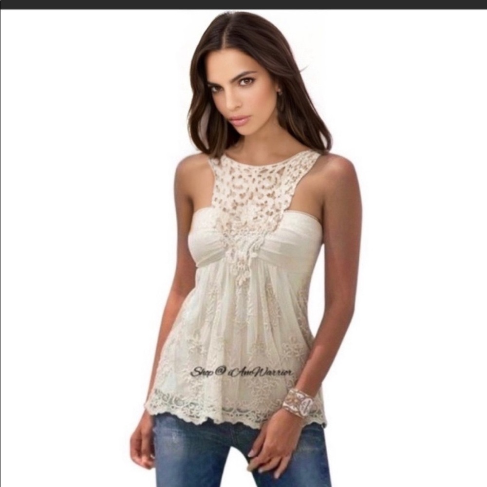 Boston Proper
Crochet Lace Cream Top
